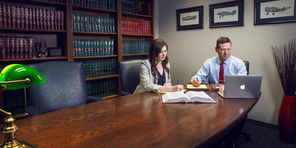 Attorney commercial _HR rou handheld_AC5A9984