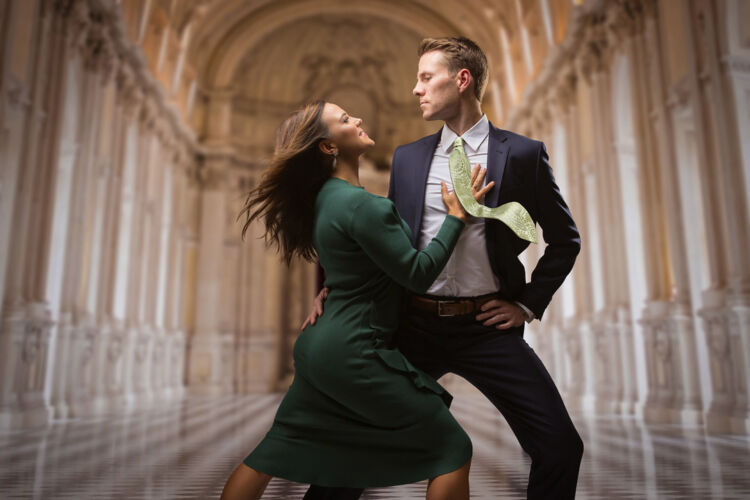 couple dancing portrait